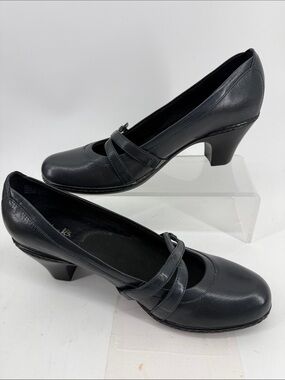 CLARKS Black Women's Mid-Heel Mary Jane Pumps